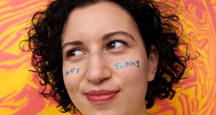 E^ST press photo - not funny